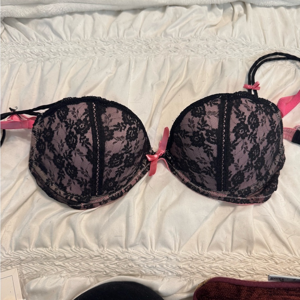 Victoria’s Secret Sexy Little Things Black and Pink Lace Bra Size 34C
